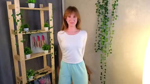 Hello im May online show from 06-02-26, 05:04