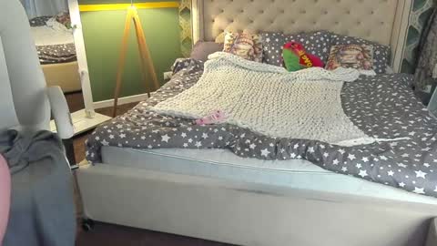 Rosa online show from 01-20-25, 08:29