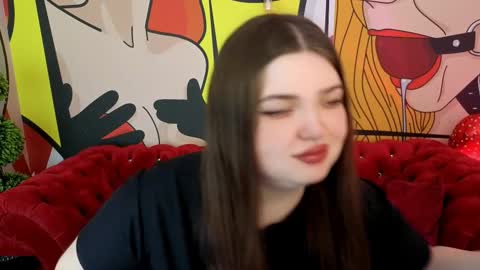 Snapshot of molinmoon chatting on 02-19-26, 08:38 Rosa online show from 02-19-26, 08:38