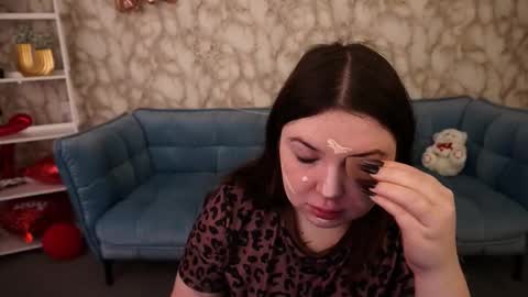 Snapshot of molinmoon chatting on 02-24-26, 08:29 Rosa online show from 02-24-26, 08:29