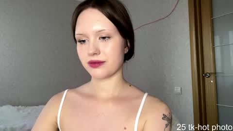 Lisa online show from 05-19-26, 01:50
