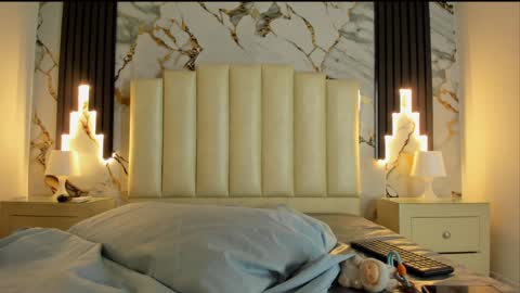 Hey Guys  Im Mollie online show from 01-30-25, 12:16