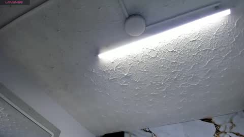 Snapshot of molliebue1 chatting on 06-07-26, 12:20 Hey Guys Im Mollie online show from 06-07-26, 12:20