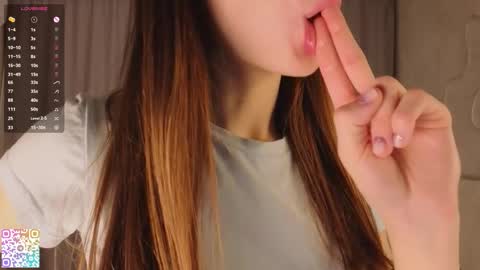 Kate online show from 11-25-25, 04:45