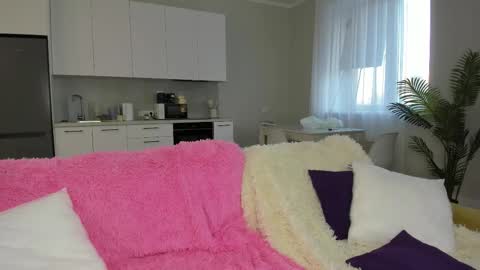 Sima online show from 11-19-25, 08:36