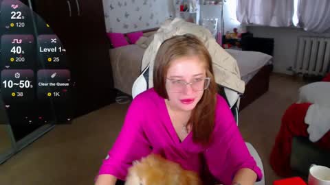 Molly Prvt is open online show from 04-11-26, 07:45