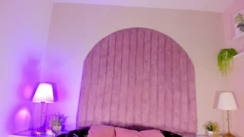 Snapshot of molly_jackson chatting on 02-02-25, 12:35 Molly Jackson online show from 02-02-25, 12:35