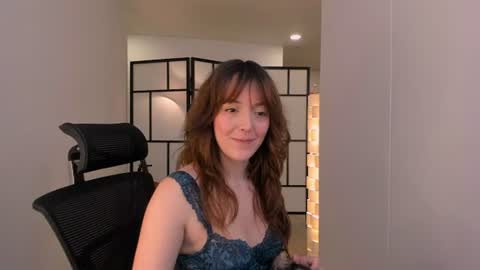 Snapshot of molly_marmalade_ chatting on 07-06-26, 07:27 MOLLY online show from 07-06-26, 07:27