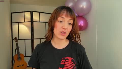 Snapshot of molly_marmalade_ chatting on 07-14-26, 06:24 MOLLY online show from 07-14-26, 06:24