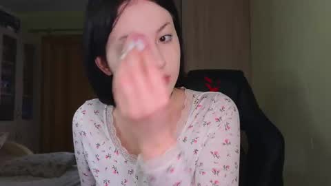 molly_millerr online show from 03-17-26, 08:01