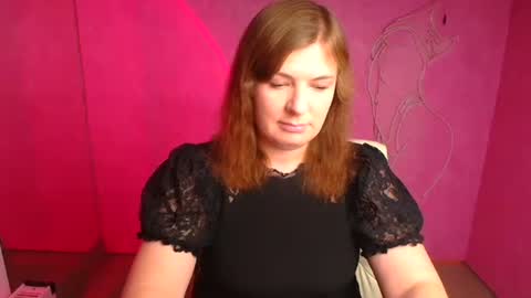 Molly online show from 10-08-25, 12:25