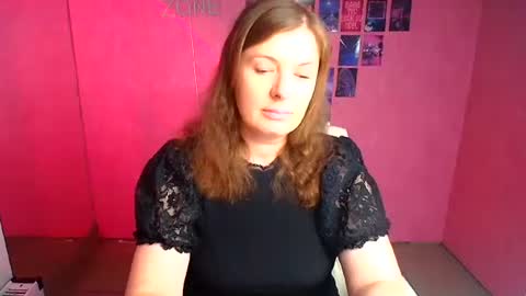 Snapshot of molly_mis chatting on 07-09-26, 11:47 Molly online show from 07-09-26, 11:47