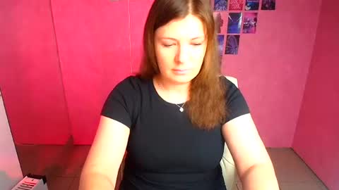 Snapshot of molly_mis chatting on 07-14-26, 11:38 Molly online show from 07-14-26, 11:38