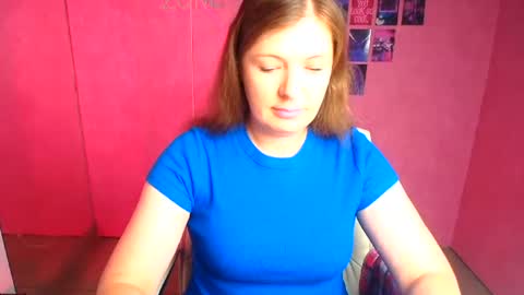 Snapshot of molly_mis chatting on 07-27-26, 11:39 Molly online show from 07-27-26, 11:39