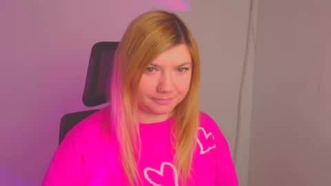 Molly online show from 01-14-25, 12:14