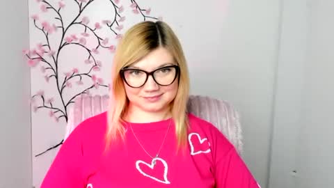 Molly online show from 02-19-26, 02:13