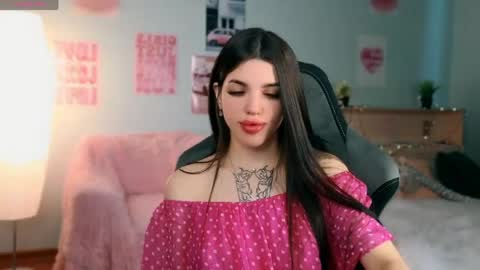 Snapshot of molly_rettyy chatting on 05-20-26, 04:29 Molly online show from 05-20-26, 04:29