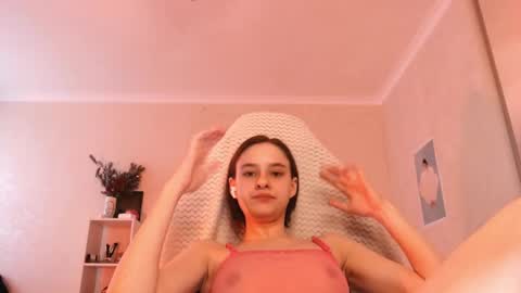 Molly online show from 06-01-26, 06:04