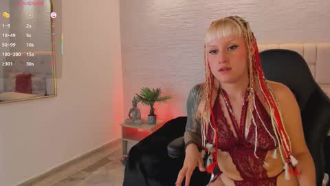 mollycb online show from 11-08-25, 05:07