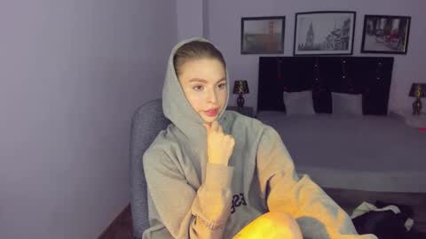 Taisha online show from 12-28-24, 07:01