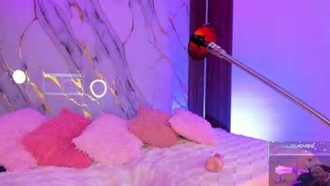 New girl Emily Valentina  Michelle online show from 11-21-25, 09:46