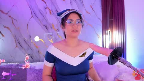 Snapshot of mollylewis18 chatting on 05-10-26, 03:06 New girl Emily Valentina Michelle online show from 05-10-26, 03:06