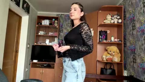 Snapshot of mollyqueen18 chatting on 06-04-26, 10:21 Molly online show from 06-04-26, 10:21