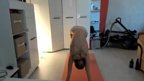 Snapshot of mollystory chatting on 02-22-25, 06:28 AngelMomm online show from 02-22-25, 06:28