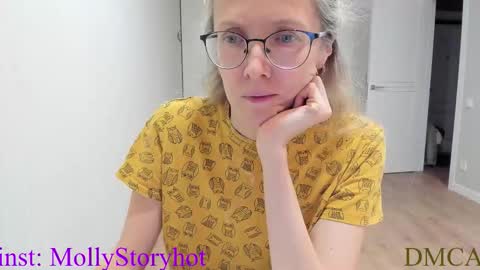 AngelMomm online show from 11-20-25, 06:46