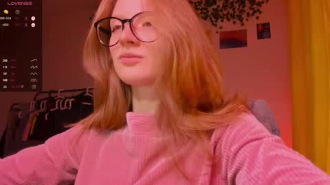 mollytucker online show from 12-02-25, 03:51