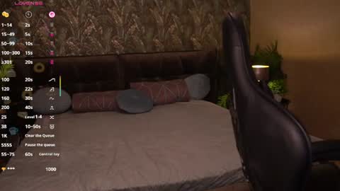 Snapshot of mollyymayy chatting on 06-19-26, 11:41 mollyymayy online show from 06-19-26, 11:41