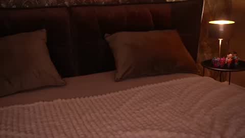 Snapshot of mollyymayy chatting on 07-24-26, 01:25 mollyymayy online show from 07-24-26, 01:25