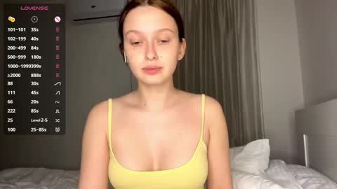 Snapshot of moltenpeach chatting on 05-31-26, 06:09 Hermina online show from 05-31-26, 06:09