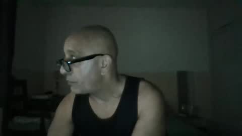 moment71200 online show from 11-24-25, 12:27