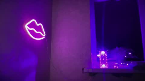 Rihanna online show from 01-11-26, 05:29