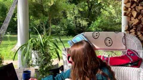 Snapshot of mommamia12 chatting on 06-15-26, 01:35 Mia online show from 06-15-26, 01:35