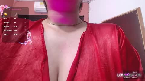 Daphne  online show from 03-07-25, 05:18