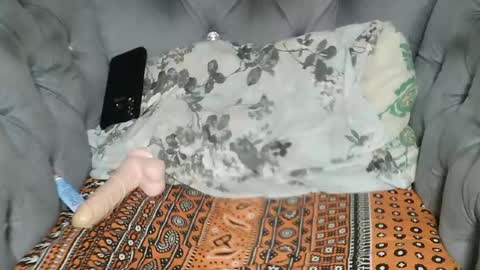 Snapshot of mon_cherrie1_ chatting on 07-01-26, 12:45 mon cherrie1 online show from 07-01-26, 12:45