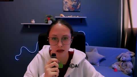 Mona  online show from 03-07-25, 09:29