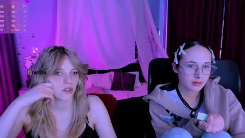 Mona  online show from 04-15-26, 07:10