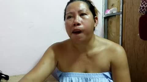 Snapshot of mona_sky chatting on 07-27-26, 08:43 mona_sky online show from 07-27-26, 08:43