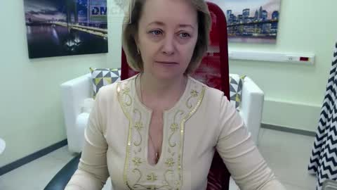 Mona online show from 02-15-26, 05:15