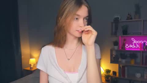 Mona online show from 01-14-26, 07:03