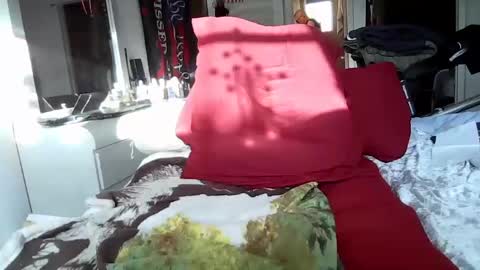 Mondi82 online show from 01-26-25, 10:02