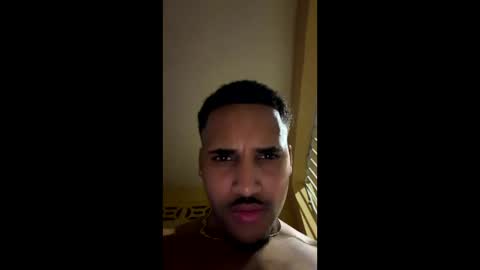 Snapshot of moneyblancos chatting on 05-16-26, 12:18 moneyblancos online show from 05-16-26, 12:18