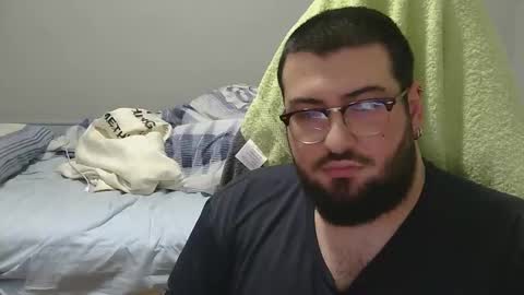 Mert online show from 02-11-25, 06:22