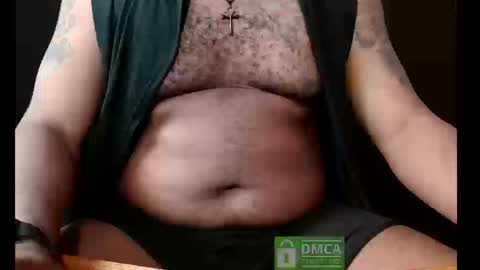 Snapshot of moneyshotxxx90 chatting on 09-25-25, 12:47 MoneyshotXXX online show from 09-25-25, 12:47