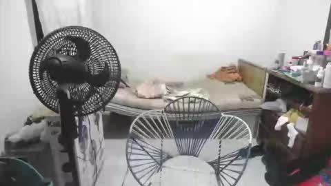 evi online show from 01-11-26, 12:48