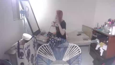 evi online show from 01-13-26, 09:42