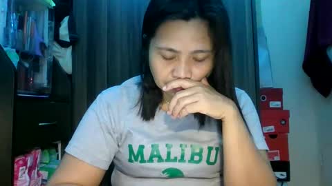 monicabrave79 online show from 02-27-25, 12:54